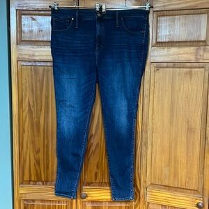 Madewell 10” High Rise Skinny Jeans - size 36 TALL
